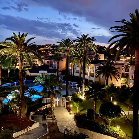 De Avec Piscine & Transat, A 2 Minutes De La -bat N7 - 2 Cote A Cote Terrasse Communicante Selon Les Disponibilites Appartement