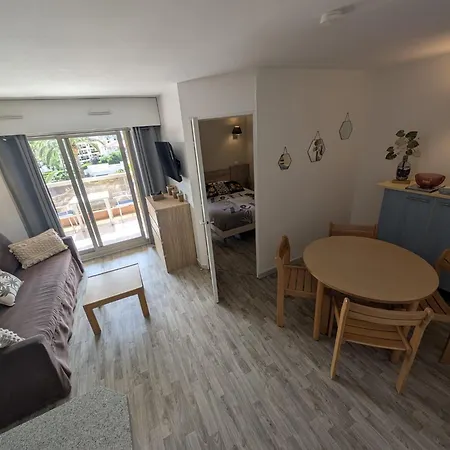 De Avec Piscine & Transat, A 2 Minutes De La -bat N7 - 2 Cote A Cote Terrasse Communicante Selon Les Disponibilites Appartement *